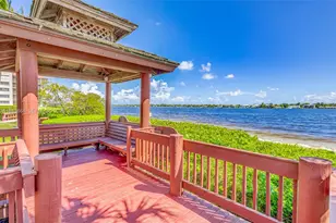 101 E Half Moon Circle, Hypoluxo, FL 33462 - Photo 48