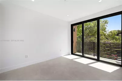 569 NW 44th St, Miami, FL 33127 - Photo 34