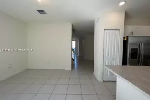 3354 W 112th St, Hialeah, FL 33018 - Photo 6