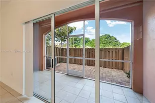 1166 NW 100th Ave, Pembroke Pines, FL 33024 - Photo 22