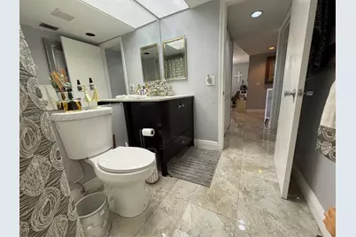 12950 SW 4th Ct #112H, Pembroke Pines, FL 33027 - Photo 10