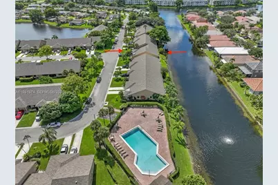 7641 NW 99th Ave, Tamarac, FL 33321 - Photo 4