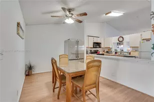 7641 NW 99th Ave, Tamarac, FL 33321 - Photo 8