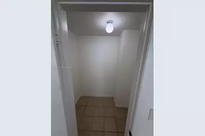 2001 Bay Dr #204, Miami Beach, FL 33141 - Photo 12