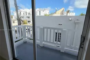 2001 Bay Dr, Miami Beach, FL 33141 - Photo 20