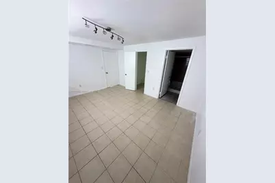 2001 Bay Dr #204, Miami Beach, FL 33141 - Photo 6