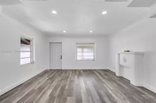 2166 NW 18th St, Miami, FL 33125 - Photo 6