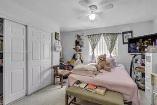 2166 NW 18th St, Miami, FL 33125 - Photo 20