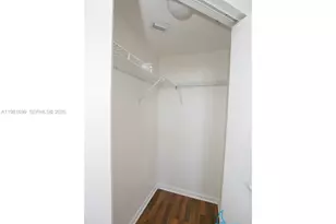 18800 NE 29th Ave, Aventura, FL 33180 - Photo 14