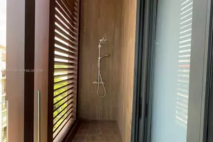 3581 E Glencoe St, Miami, FL 33133 - Photo 38