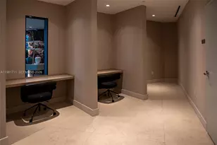 700 NE 24th St, Miami, FL 33137 - Photo 8