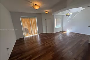 764 SW 106th Ave, Pembroke Pines, FL 33025 - Photo 2