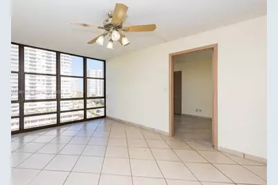 2049 S Ocean Dr #806, Hallandale Beach, FL 33009 - Photo 2