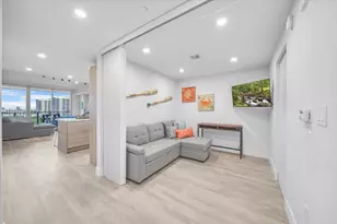 16385 Biscayne Blvd, North Miami Beach, FL 33160 - Photo 18