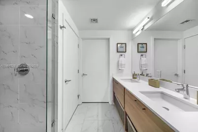 16385 Biscayne Blvd #1104, North Miami Beach, FL 33160 - Photo 14