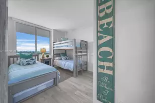 16385 Biscayne Blvd, North Miami Beach, FL 33160 - Photo 30