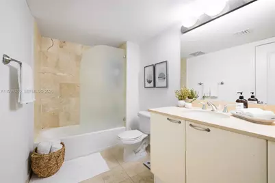 2101 Brickell Ave #1511, Miami, FL 33129 - Photo 12