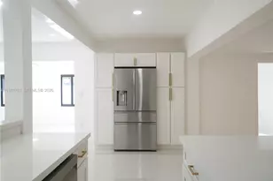 315 NW 127th St, North Miami, FL 33168 - Photo 18