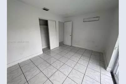 5751 SW 38th Ct, Davie, FL 33314 - Photo 18