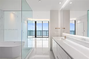 700 NE 24th St, Miami, FL 33137 - Photo 32