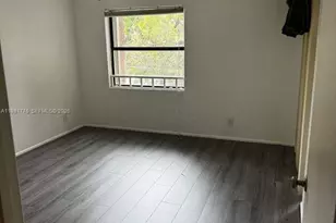 9999 Summerbreeze Dr, Sunrise, FL 33322 - Photo 20