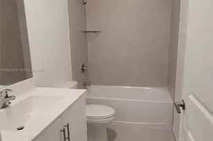 2685 SE 13th St, Homestead, FL 33035 - Photo 12