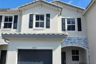 2685 SE 13th St, Homestead, FL 33035 - Photo 1