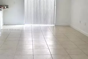 2685 SE 13th St, Homestead, FL 33035 - Photo 2
