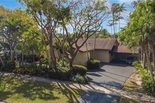 10260 SW 128th St, Miami, FL 33176 - Photo 42