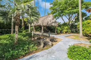 10260 SW 128th St, Miami, FL 33176 - Photo 34