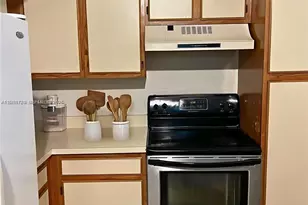 3480 N Pinewalk Dr N, Margate, FL 33063 - Photo 4