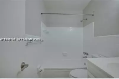 2020 NE 51st Ct #203, Fort Lauderdale, FL 33308 - Photo 22