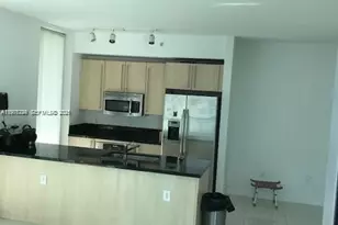79 SW 12th St, Miami, FL 33130 - Photo 4