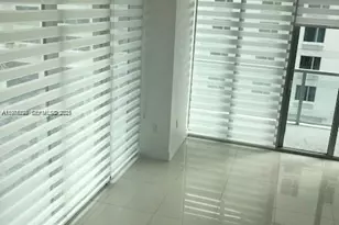 79 SW 12th St, Miami, FL 33130 - Photo 12