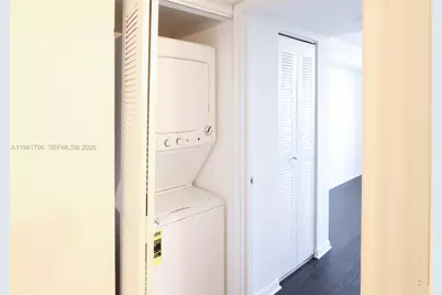 520 SE 5th Ave #1208, Fort Lauderdale, FL 33301 - Photo 32