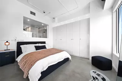 10 SW South River Dr #1512, Miami, FL 33130 - Photo 18