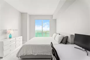 950 Brickell Bay Dr, Miami, FL 33131 - Photo 14