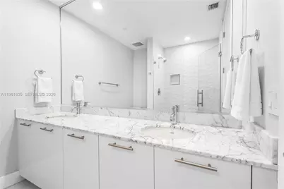 950 Brickell Bay Dr #4710, Miami, FL 33131 - Photo 16