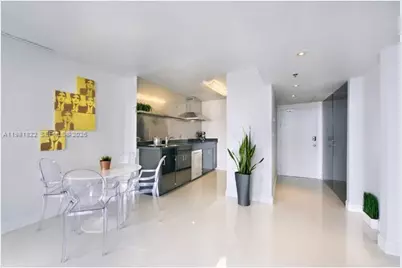 100 Lincoln Rd #1511, Miami Beach, FL 33139 - Photo 4