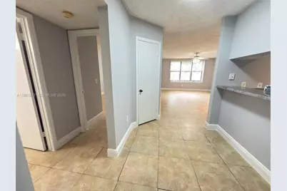 4521 W McNab Rd #11, Pompano Beach, FL 33069 - Photo 8