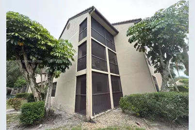 4521 W McNab Rd #11, Pompano Beach, FL 33069 - Photo 32
