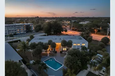 900 Crystal Lake Dr #2B, Deerfield Beach, FL 33064 - Photo 26