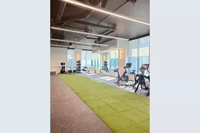121 NE 5th St #912A, Miami, FL 33132 - Photo 28