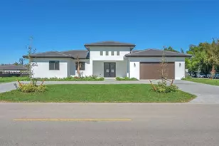 15455 SW 232nd St, Miami, FL 33170 - Photo 2