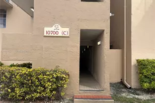 10700 SW 108th Ave, Miami, FL 33176 - Photo 2