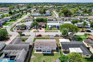 11331 NW 37th St, Sunrise, FL 33323 - Photo 26