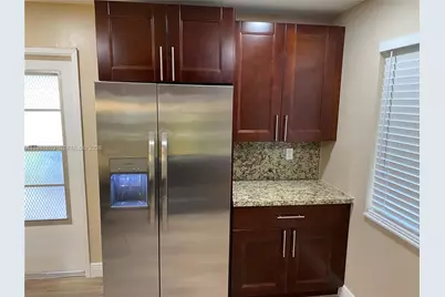 2421 SW 6th St, Fort Lauderdale, FL 33312 - Photo 4