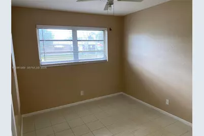 2421 SW 6th St, Fort Lauderdale, FL 33312 - Photo 10