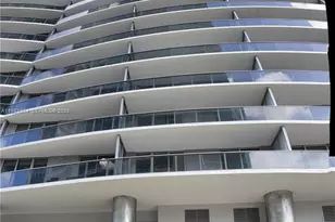 488 NE 18th St, Miami, FL 33132 - Photo 4