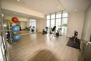 488 NE 18th St, Miami, FL 33132 - Photo 40